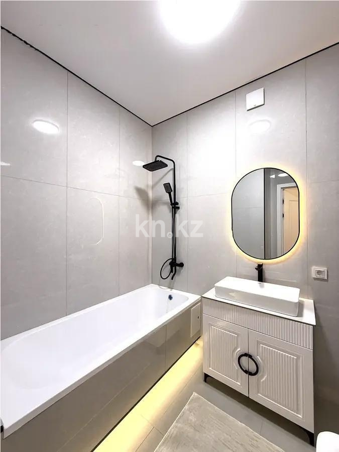 Продажа 2-комнатной квартиры, 54.2 м² в Алматы - фото 4