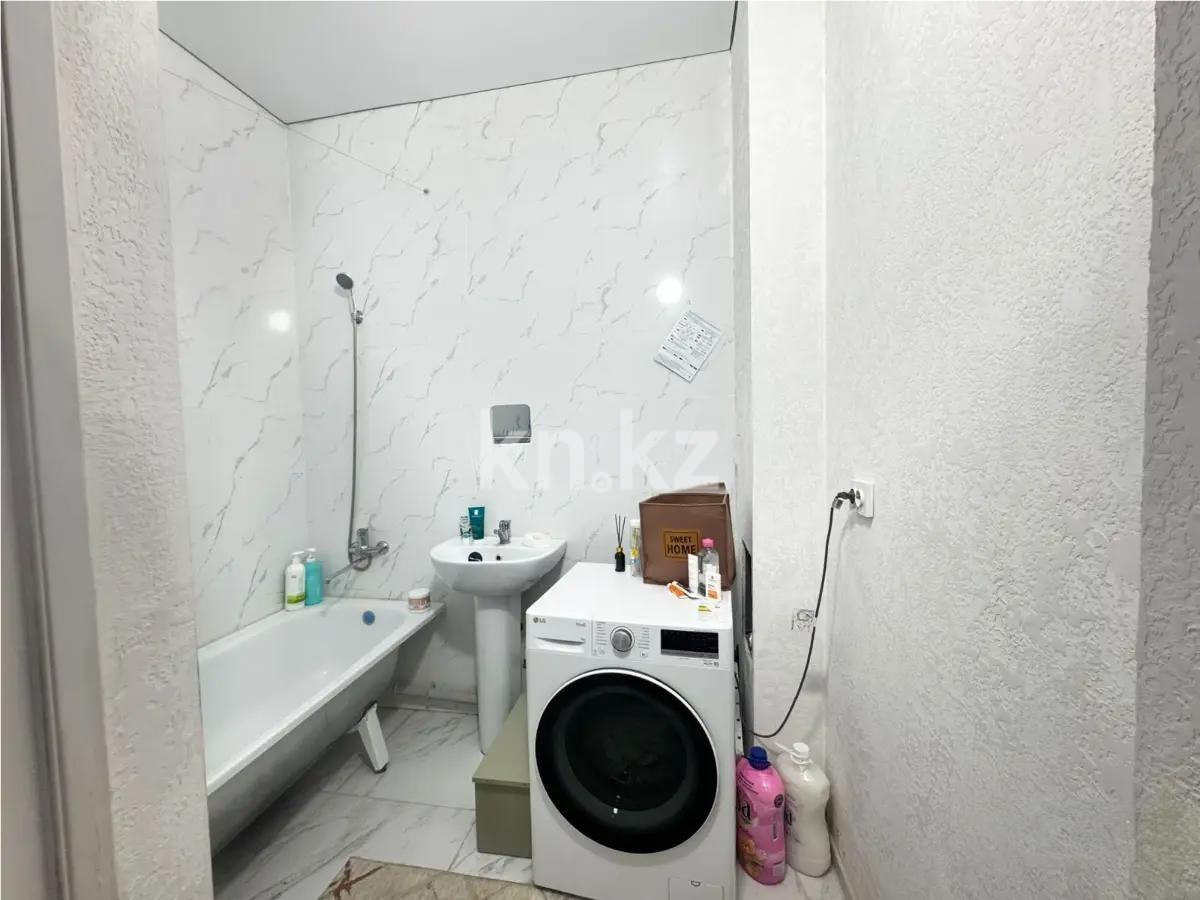 Продажа 4-комнатной квартиры, 100 м², ул. Калдаякова, дом  58/2 в Астане - фото 5