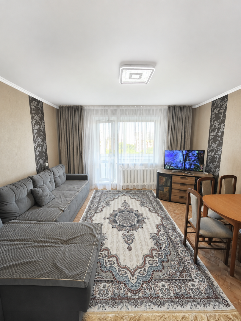 Продажа 1-комнатной квартиры, 42 м² в Караганде
