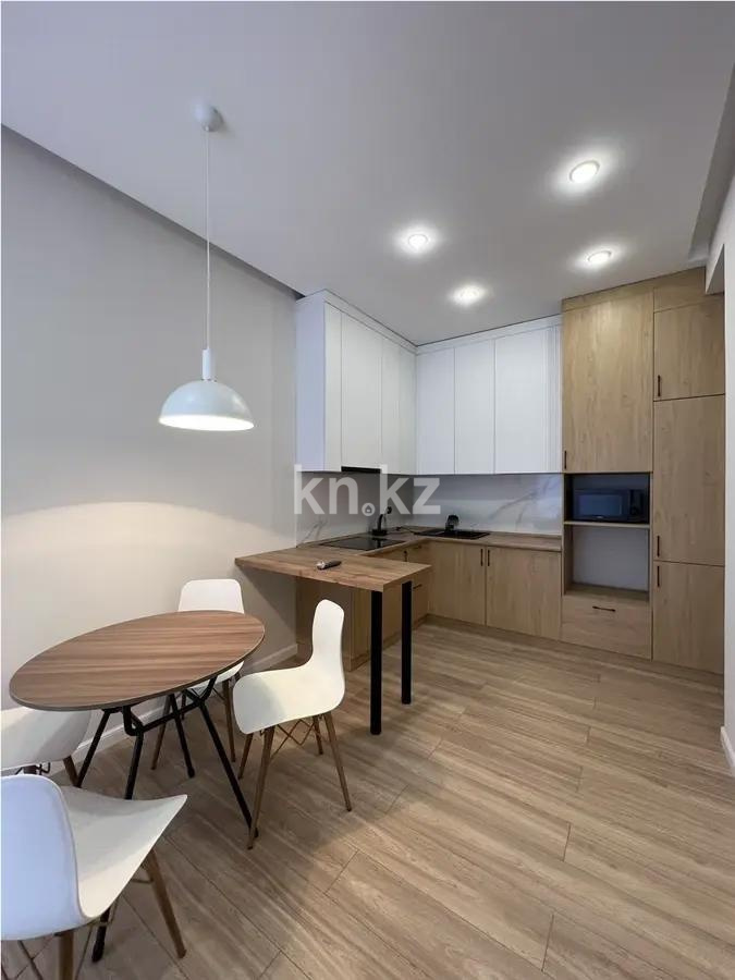 Продажа 2-комнатной квартиры, 56 м², пр. Абая, дом  164 в Алматы - фото 2