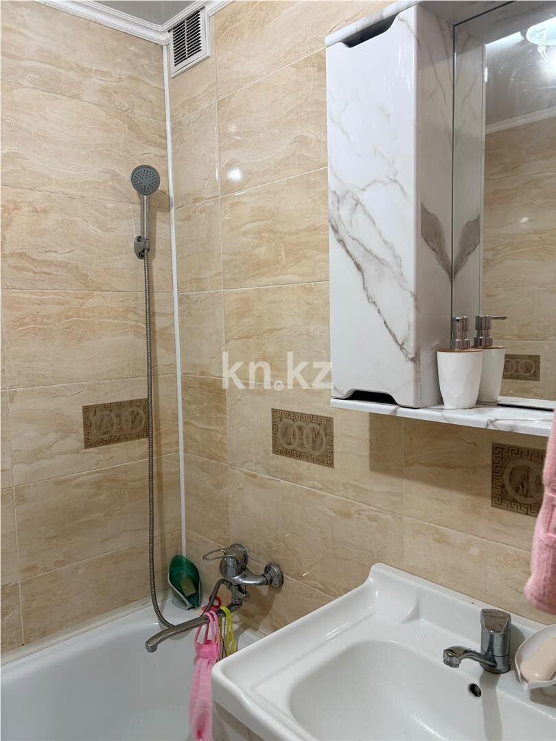 Продажа 3-комнатной квартиры, 67.5 м² в Караганде - фото 20