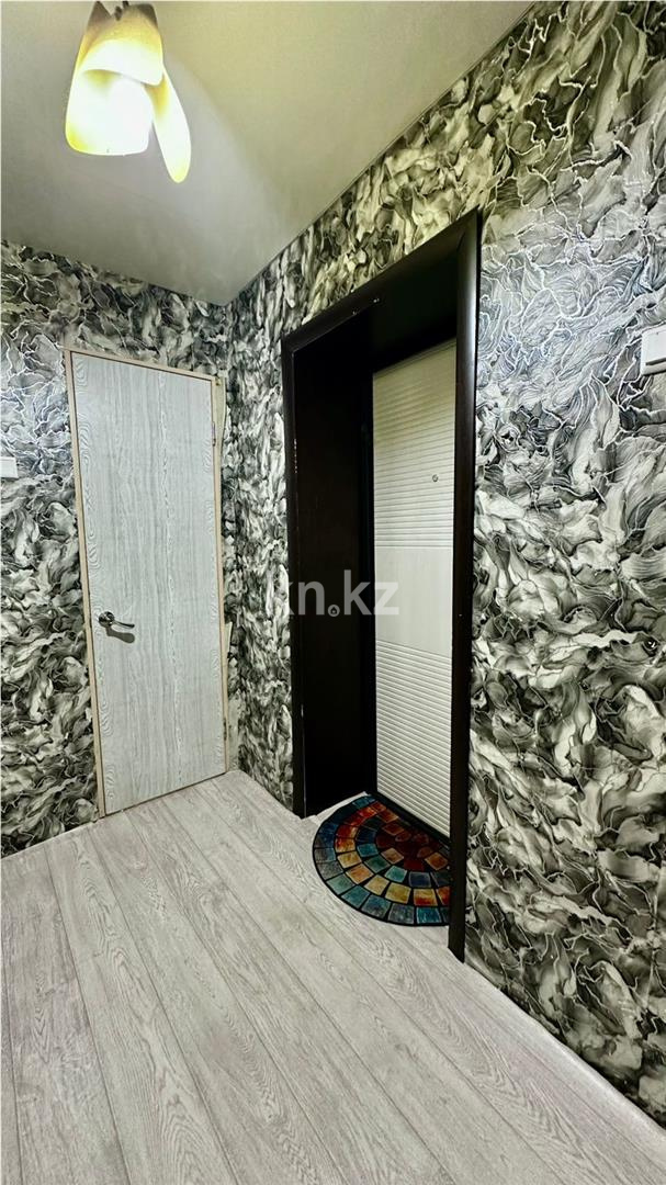 Продажа 1-комнатной квартиры, 32 м², мкр-н 12 - Продажа  однокомнатных квартир в Караганде фото 9 из 11