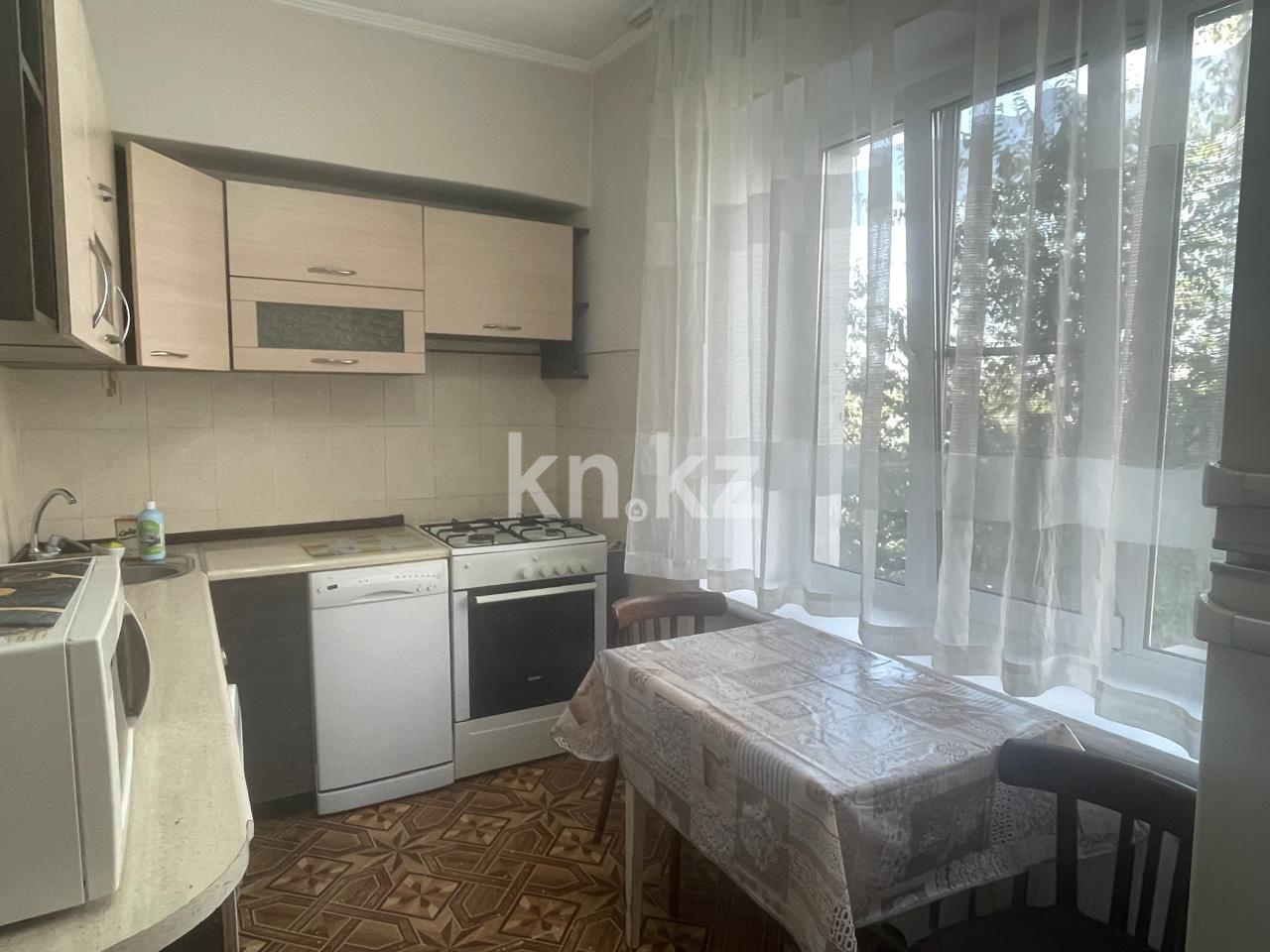 Продажа 2-комнатной квартиры, 53 м², ул. Жандарбекова, дом  109 - Абая Жарокова в Алматы - фото 5