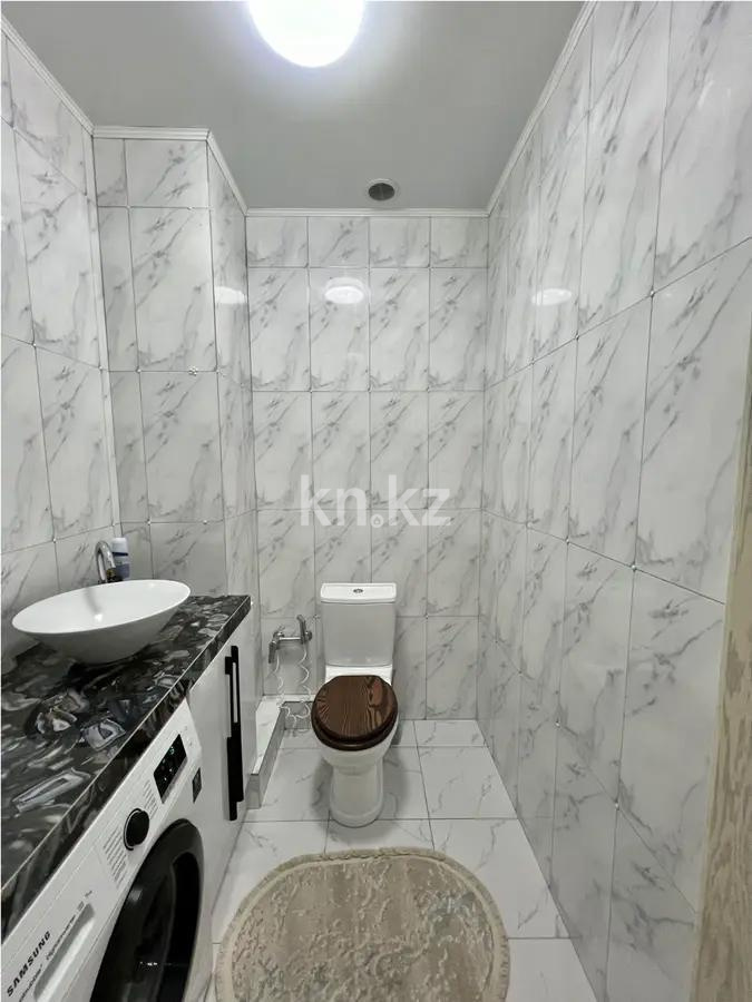 Продажа 4-комнатной квартиры, 90 м², ул. Дюсембекова - Продажа  четырехкомнатных квартир в Караганде фото 7 из 8