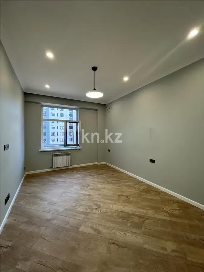 Продажа 3-комнатной квартиры, 84 м², ул. Байтурсынова, дом  67 в Астане