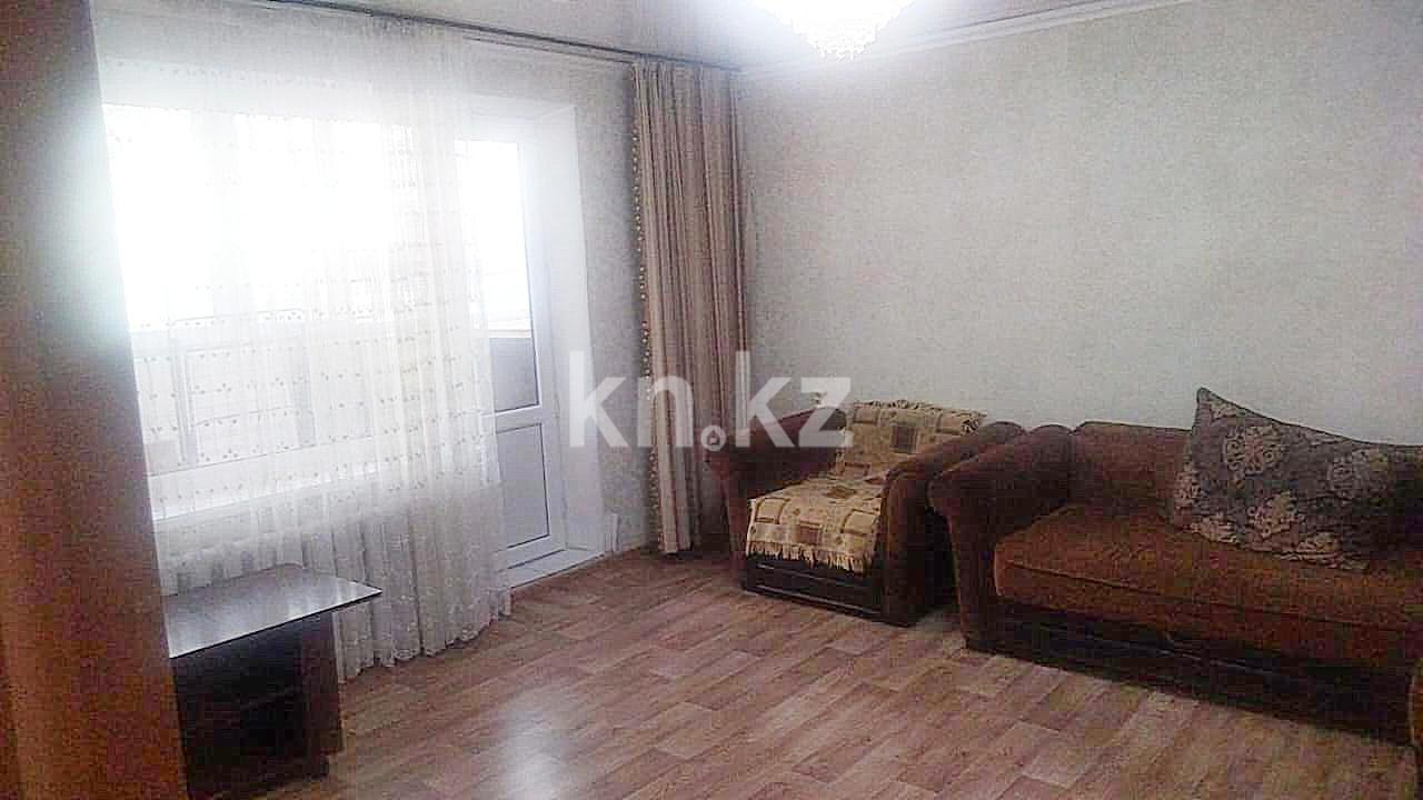 Продажа 3-комнатной квартиры, 63 м², мкр-н Гульдер-1, дом  4 - Продажа квартир в Караганде фото 1 из 6