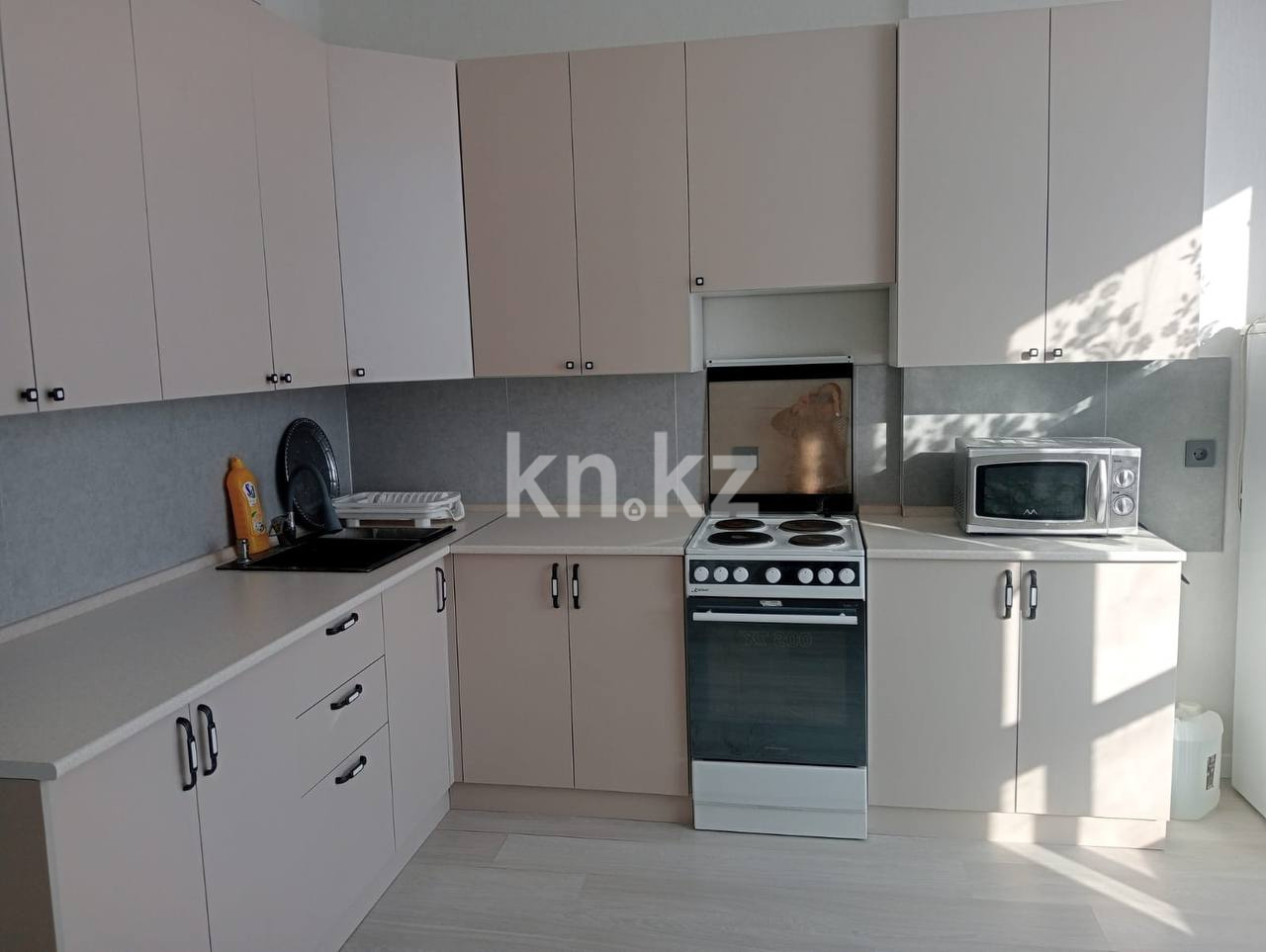 Аренда 1-комнатной квартиры, 43 м² - Аренда квартир помесячно в Казахстане - страница 3 фото 1 из 8