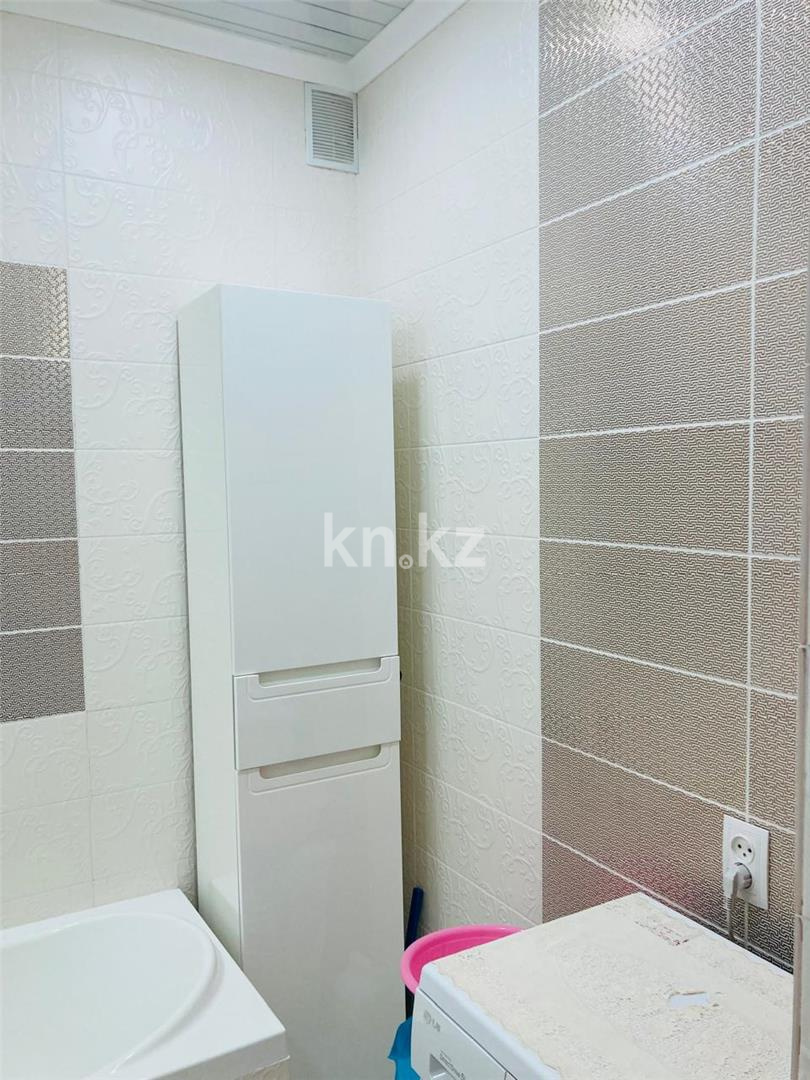 Продажа 4-комнатной квартиры, 87 м², ул. Карбышева - Продажа  четырехкомнатных квартир в Караганде фото 15 из 20