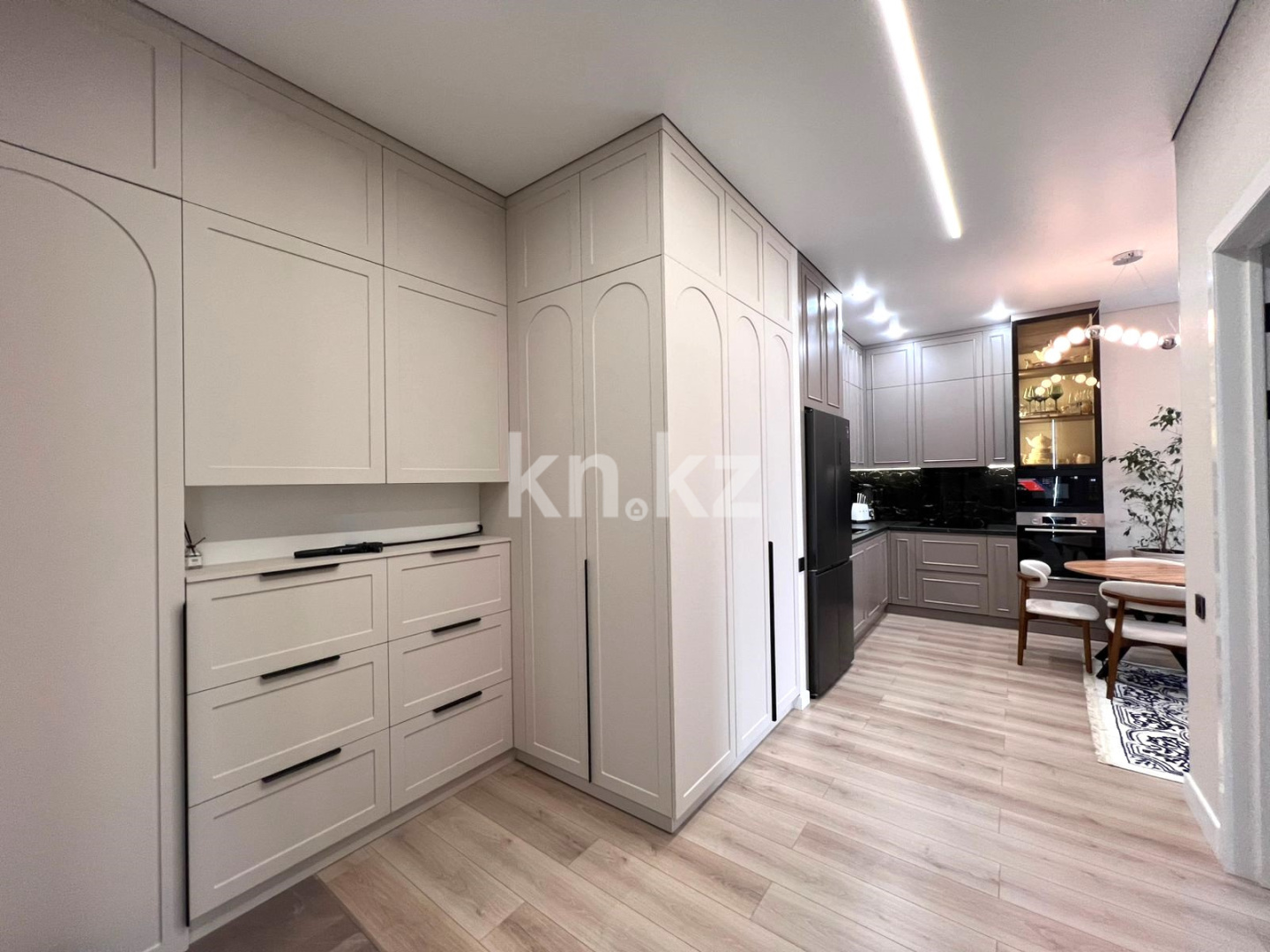 Продажа 3-комнатной квартиры, 66 м², ул. Толе би, дом  27 - пр. Улы Дала в Астане - фото 14