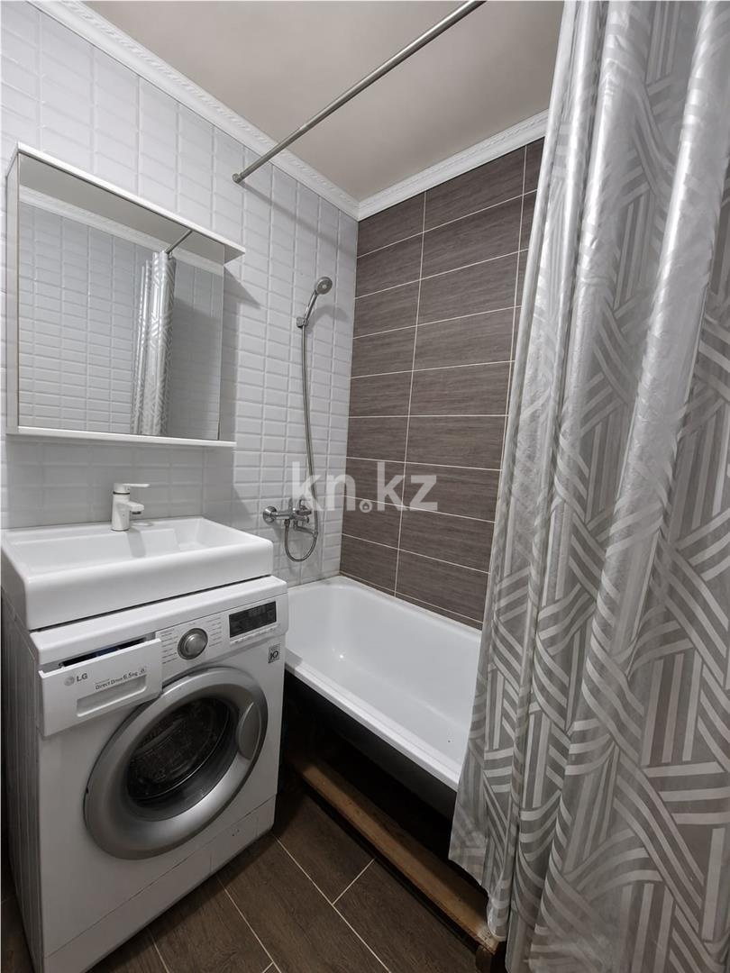 Продажа 3-комнатной квартиры, 58 м² - Продажа квартир в кирпичном доме в Караганде фото 8 из 12