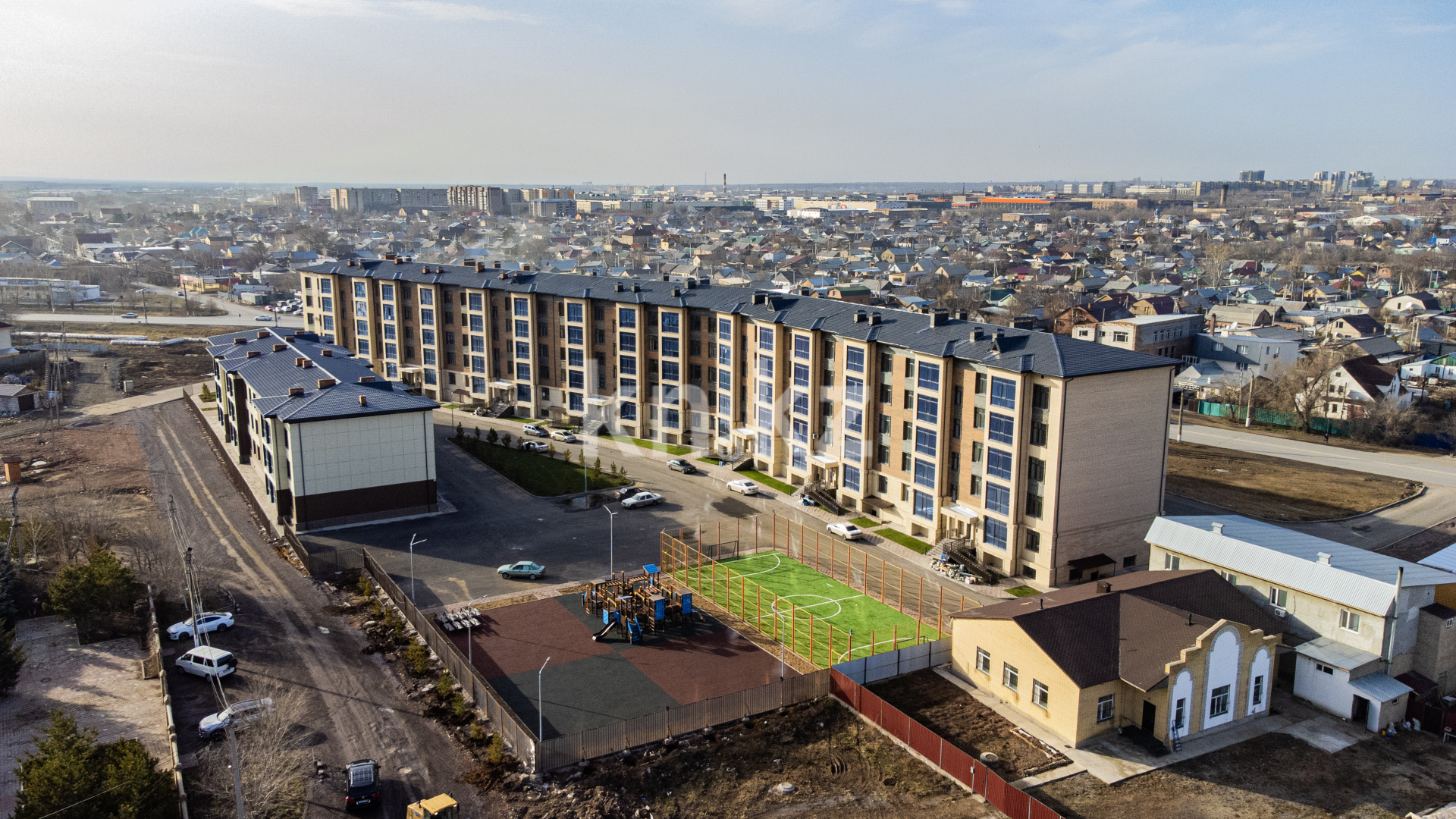 Продажа 4-комнатной квартиры, 105 м², ул. Кенжина, дом  1/1 блок б в Караганде - фото 5