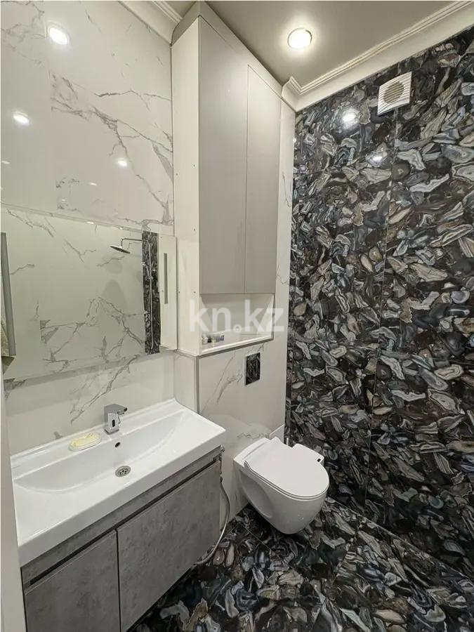 Продажа 1-комнатной квартиры, 40 м², ул. Нажимеденова, дом  13 в Астане - фото 2