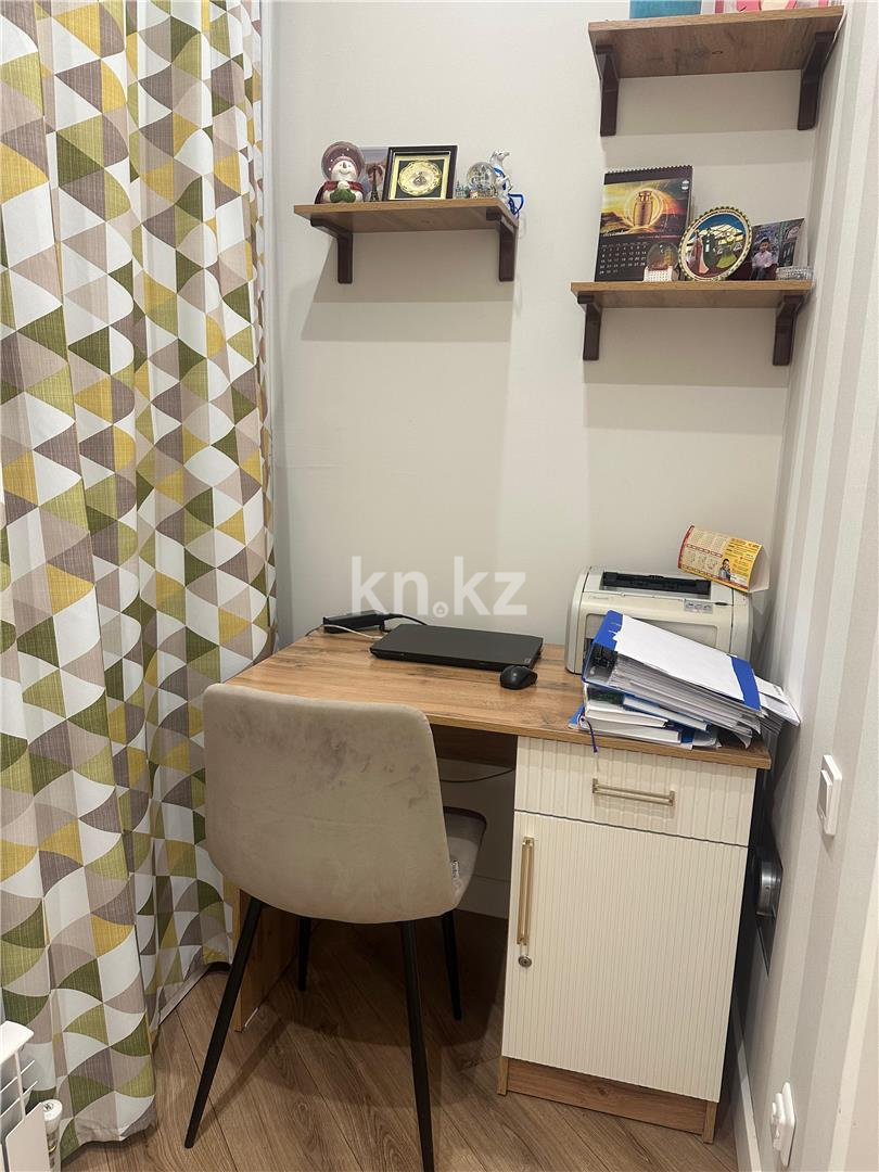 Продажа 4-комнатной квартиры, 104 м², пр. Республики, дом  участок 1/7 в Караганде - фото 5