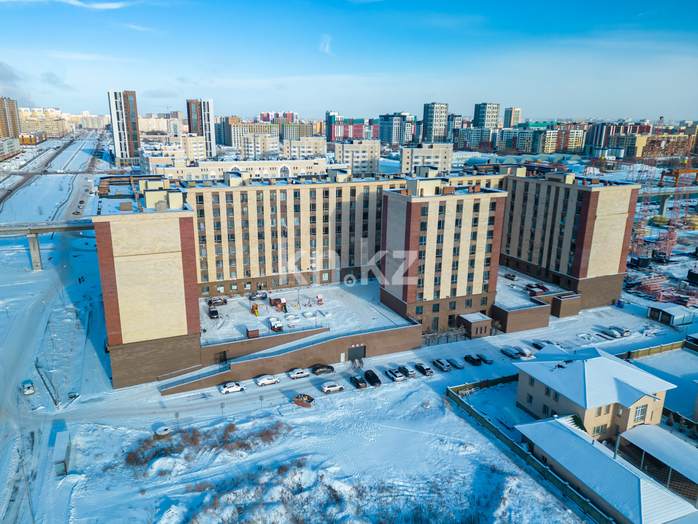 Продажа 3-комнатной квартиры, 106.8 м², ул. Ахмедьярова, дом  3 в Астане - фото 8