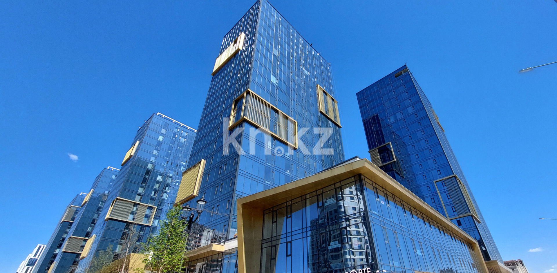 Продажа 3-комнатной квартиры, 93 м² в Астане