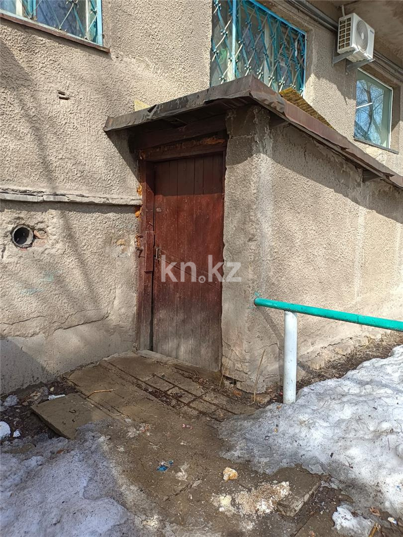 Продажа 3-комнатной квартиры, 62 м², ул. Ермекова, дом  60 в Караганде - фото 19