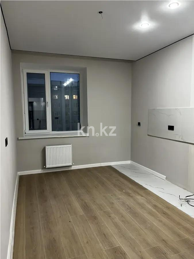Продажа 1-комнатной квартиры, 39 м², ул. Тынышбайулы, дом  6 стр в Астане - фото 2