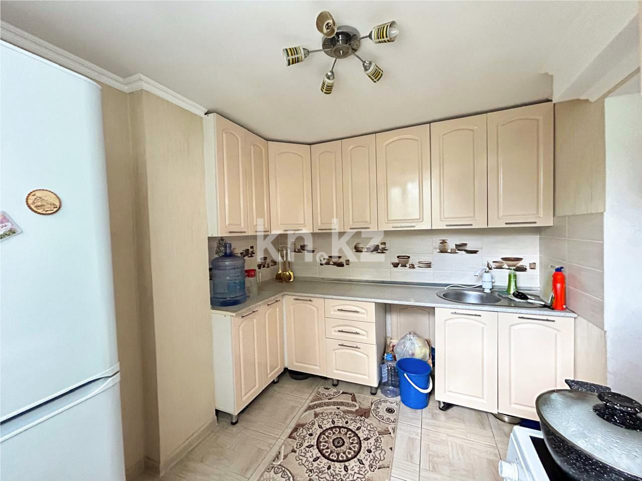 Продажа 3-комнатной квартиры, 75 м², ул. Сатыбалдина - Продажа квартир в Караганде фото 11 из 19