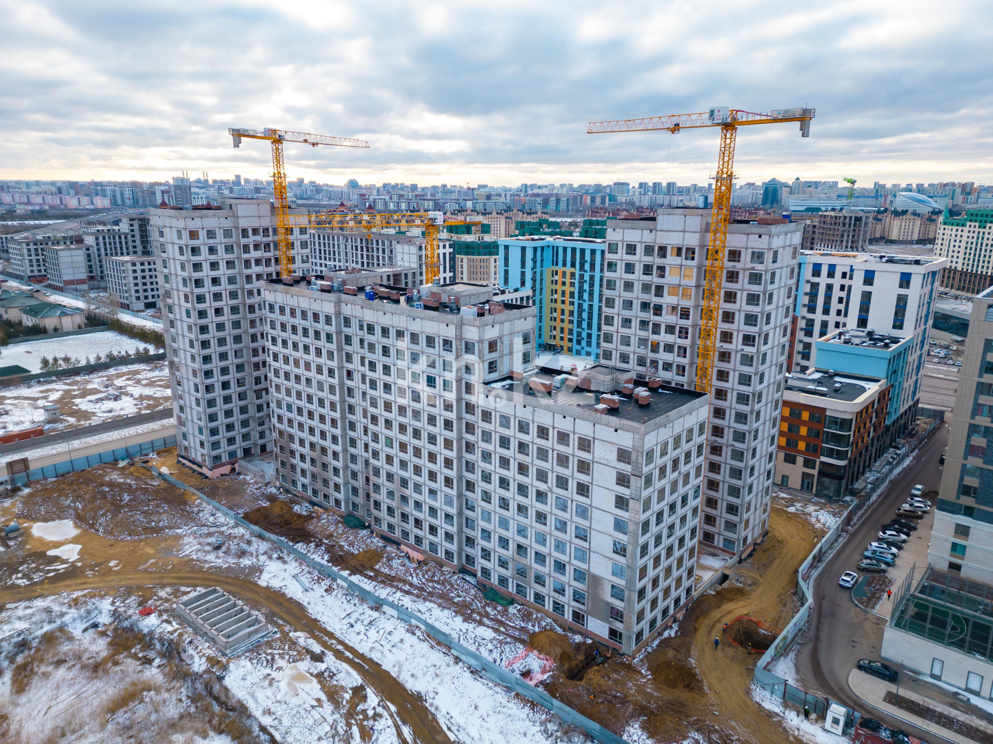 Продажа 2-комнатной квартиры, 62.4 м², ул. Райымбек батыра в Астане - фото 20