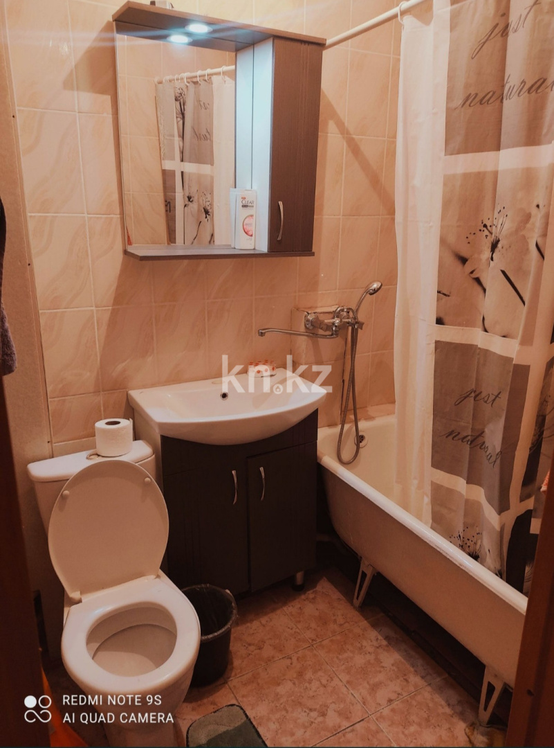 Аренда 1-комнатной квартиры посуточно, 36 м², Айнабулак-3 мкр-н, дом  110 - Аренда  однокомнатных квартир посуточно в Алматы фото 4 из 4