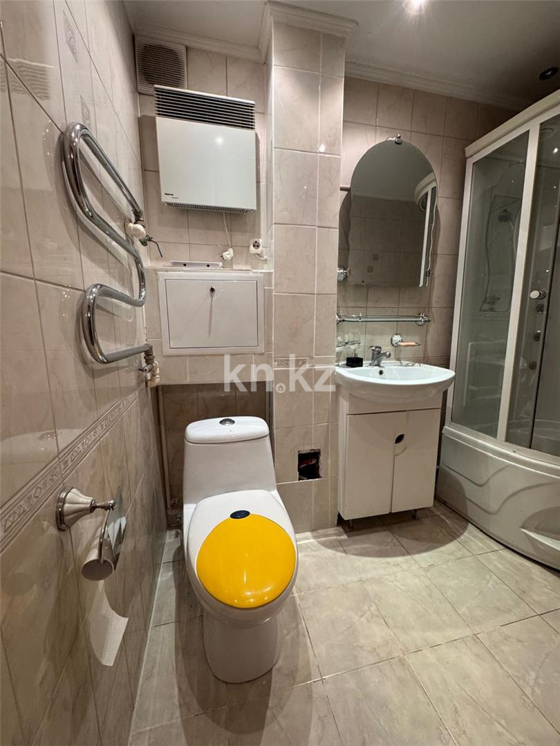 Продажа 4-комнатной квартиры, 93 м² - Продажа квартир в Караганде - страница 4 фото 15 из 19