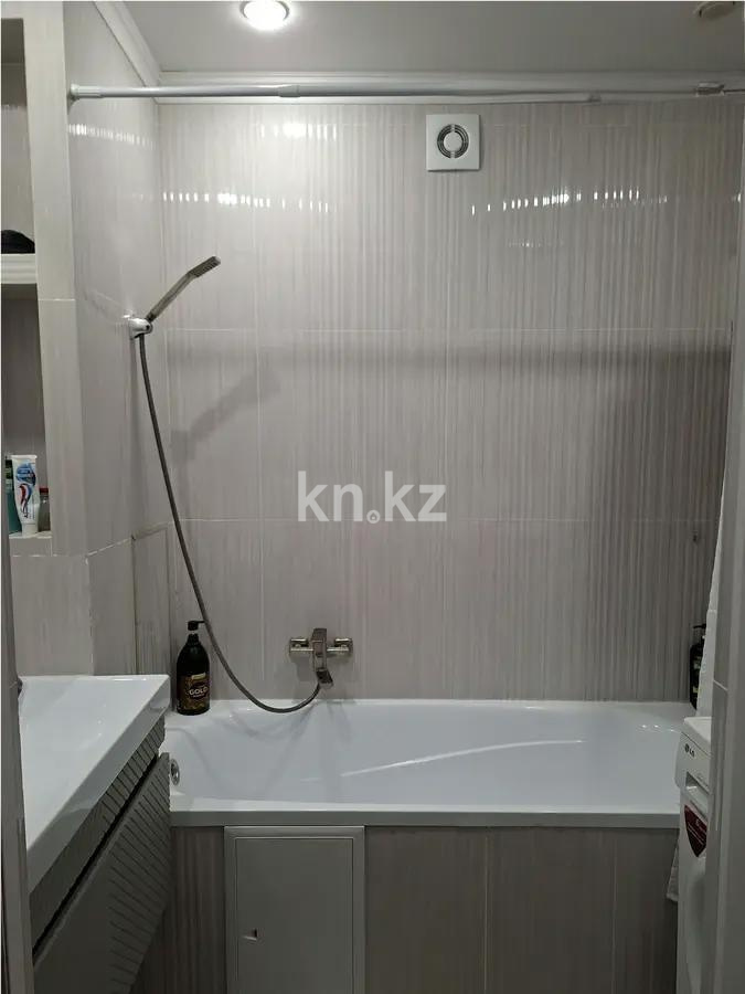 Продажа 3-комнатной квартиры, 54 м², ул. А-92, дом  5/2 в Астане - фото 3