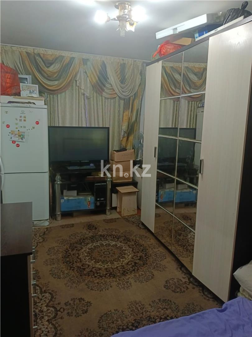 Продажа 2-комнатной квартиры, 46 м², 12 мкр. - Продажа квартир в Караганде фото 2 из 11