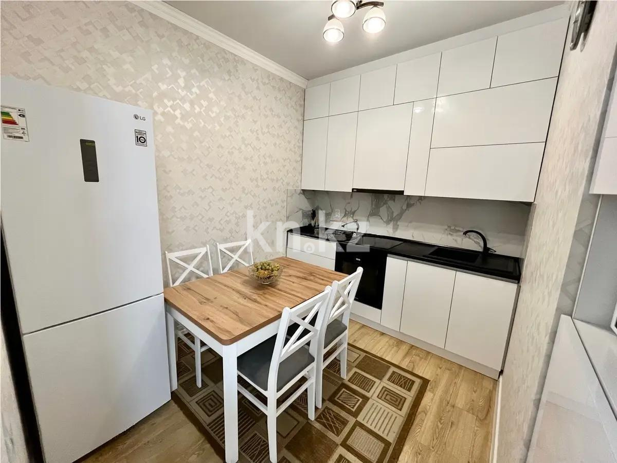 Продажа 2-комнатной квартиры, 55 м², пр. Абая, дом  164 в Алматы - фото 3