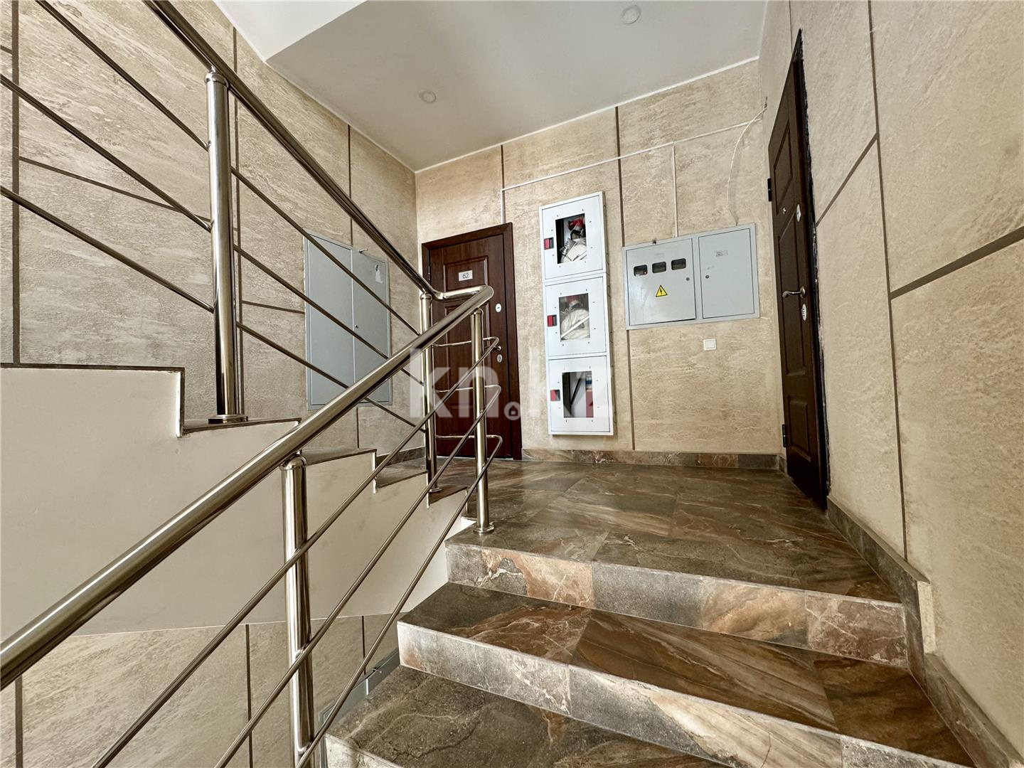 Продажа 3-комнатной квартиры, 117 м², ул. Гоголя - Продажа  трехкомнатных квартир в Караганде фото 5 из 13