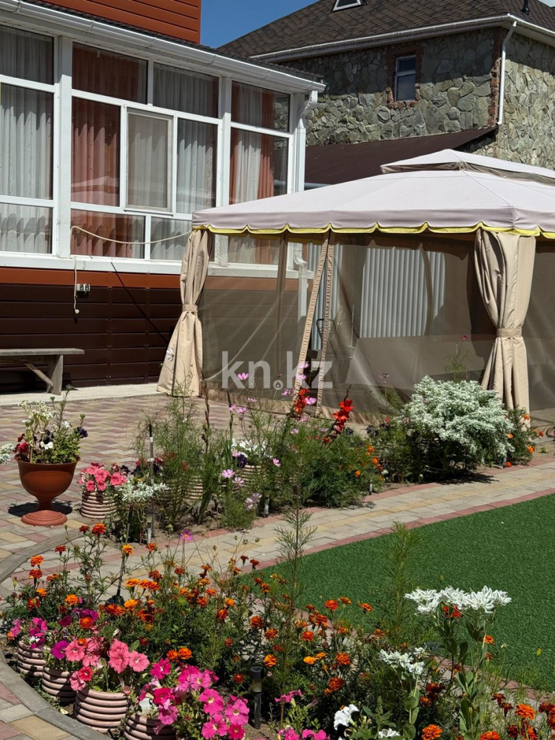 Продажа 7-комнатного дома, 370 м² - Продажа домов, коттеджей на Юго-Востоке Караганды фото 17 из 32