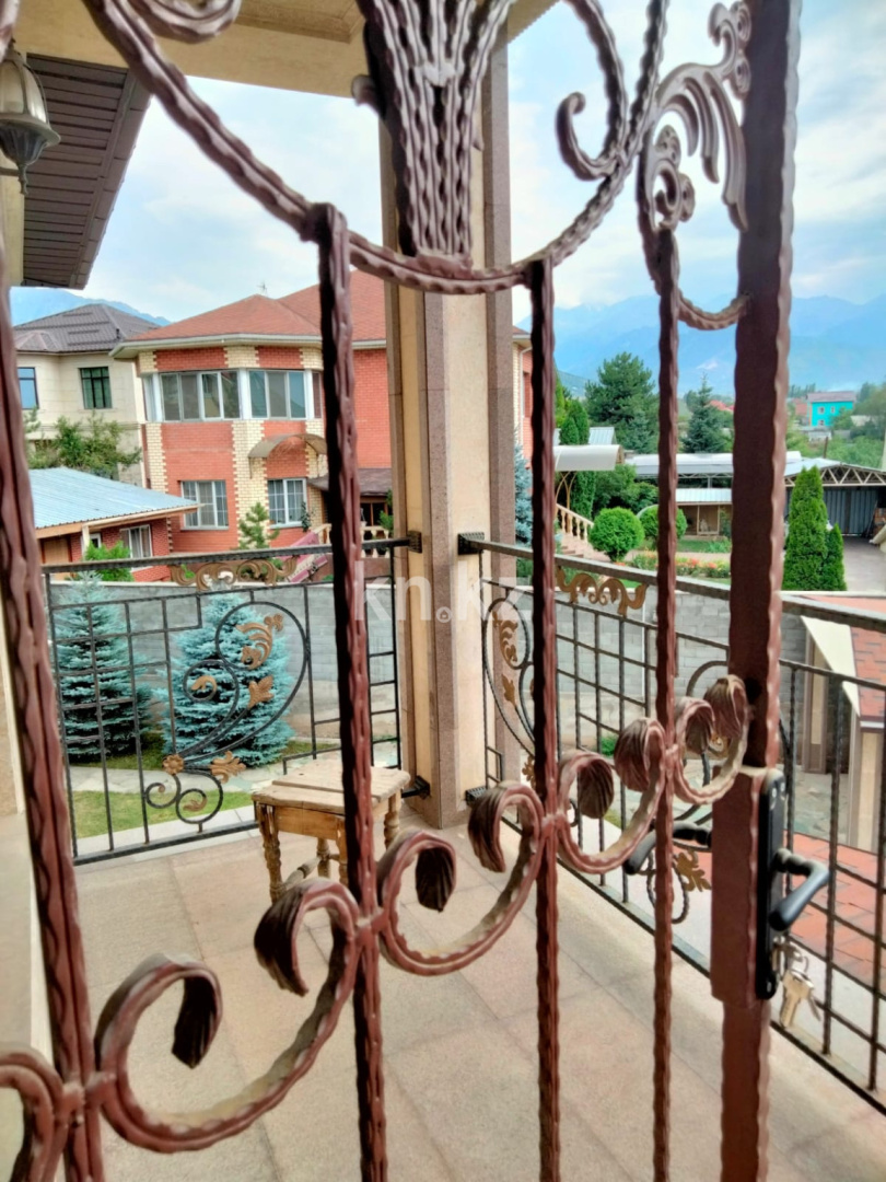 Продажа 7-комнатного дома, 500 м² - Продажа домов, коттеджей в Алматы в Бостандыкском р-не фото 23 из 33