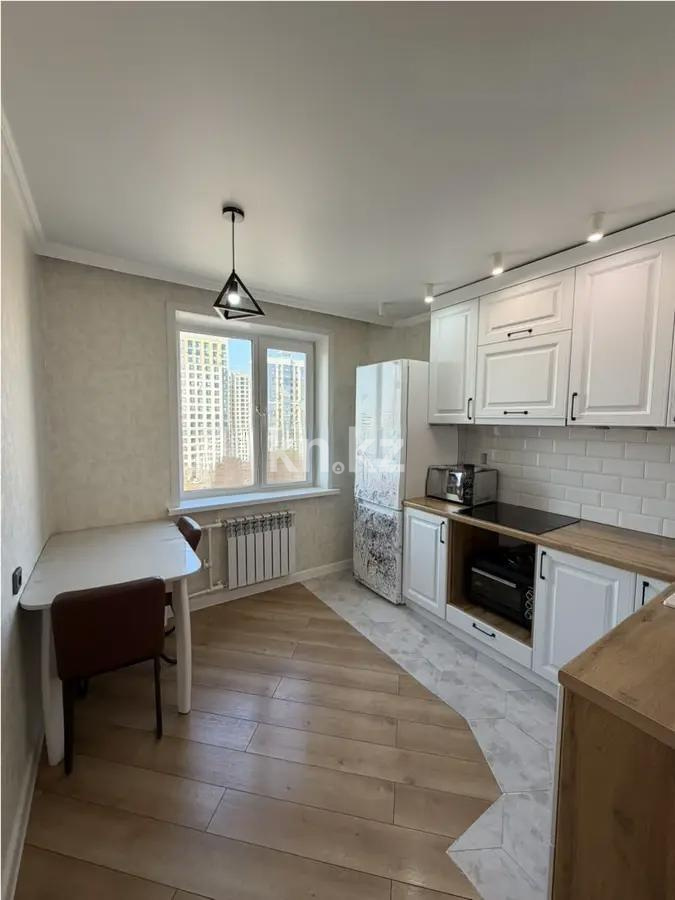 Продажа 2-комнатной квартиры, 54 м², мкр-н Степной-2, дом  5 в Караганде - фото 3 Продажа 2-комнатной квартиры, 54 м², мкр-н Степной-2, дом  5 в Караганде - фото 3