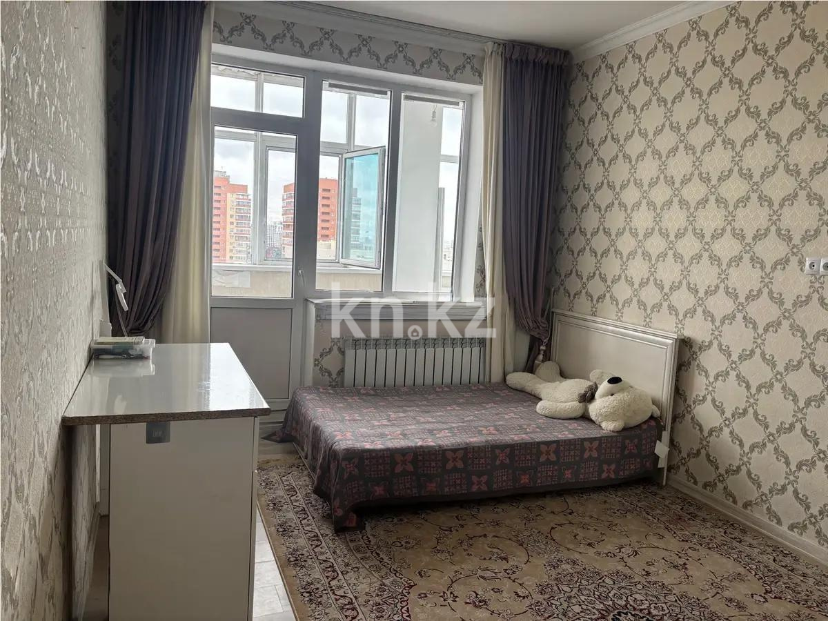 Продажа 3-комнатной квартиры, 90 м², пр. Кошкарбаева, дом  32/2 - Продажа  трехкомнатных квартир в Астане фото 2 из 5