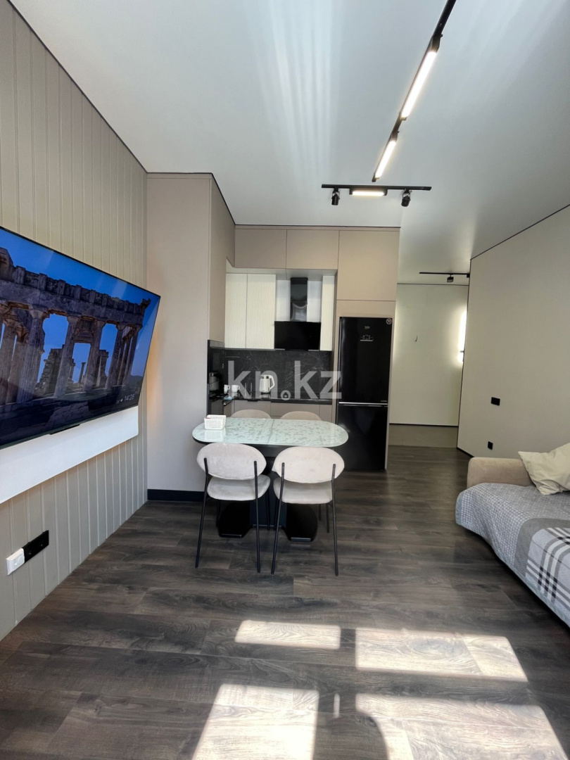 Продажа 2-комнатной квартиры, 47 м², ул. Букетова, дом  3/6 в Караганде - фото 3