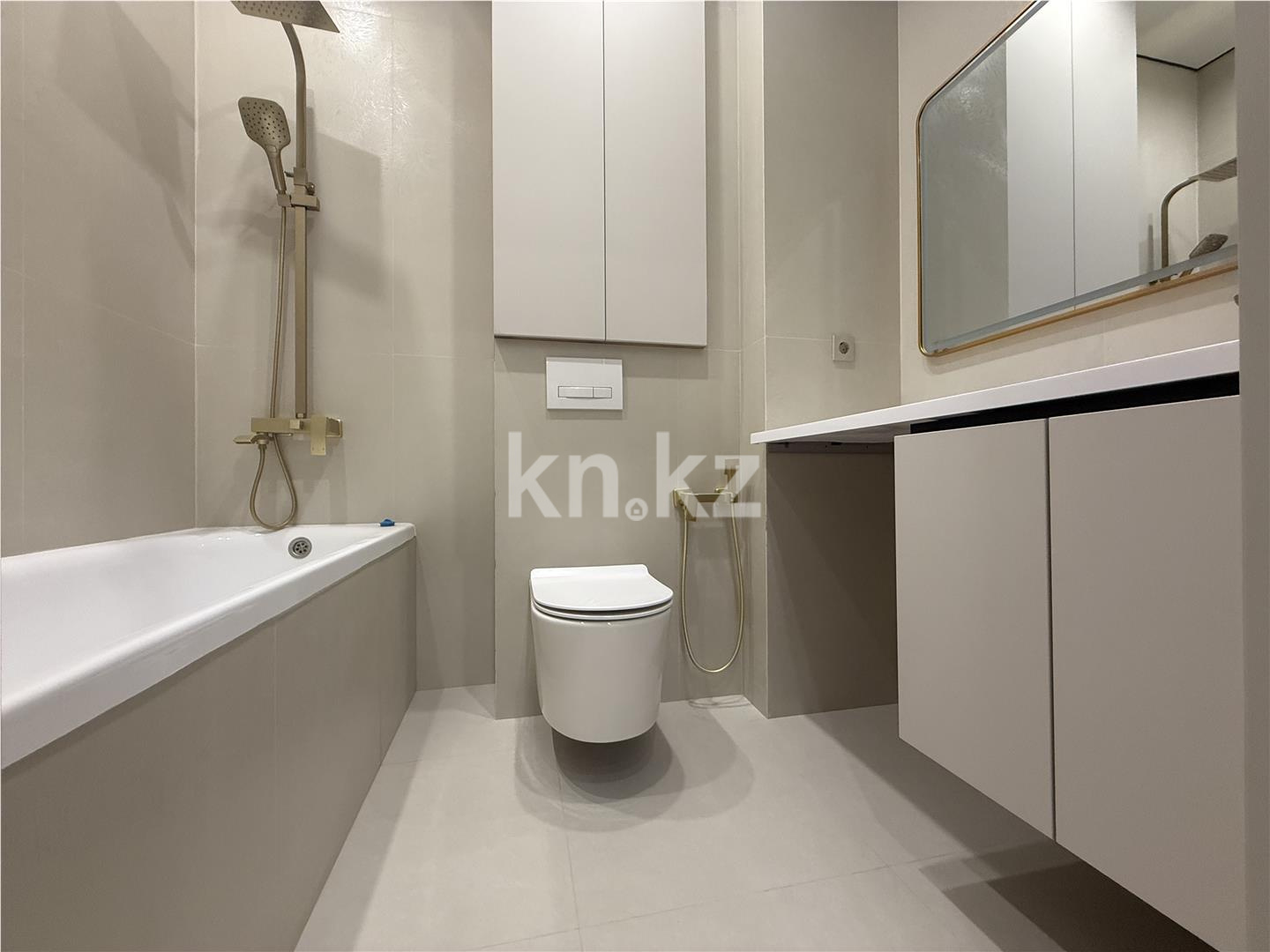 Продажа 3-комнатной квартиры, 62 м² - Продажа трехкомнатных квартир в кирпичном доме в Казахстане фото 11 из 12