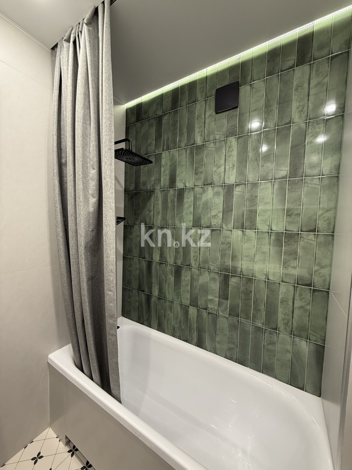 Аренда 1-комнатной квартиры посуточно, 35 м², ул. Айтиева, дом  154/1 - ул. Ауэзова - Аренда квартир посуточно в Алматы с фото фото 17 из 19