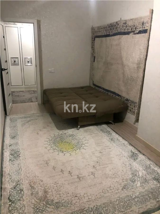 Продажа 1-комнатной квартиры, 37 м² - Продажа квартир на Юго-Востоке Караганды фото 1 из 4