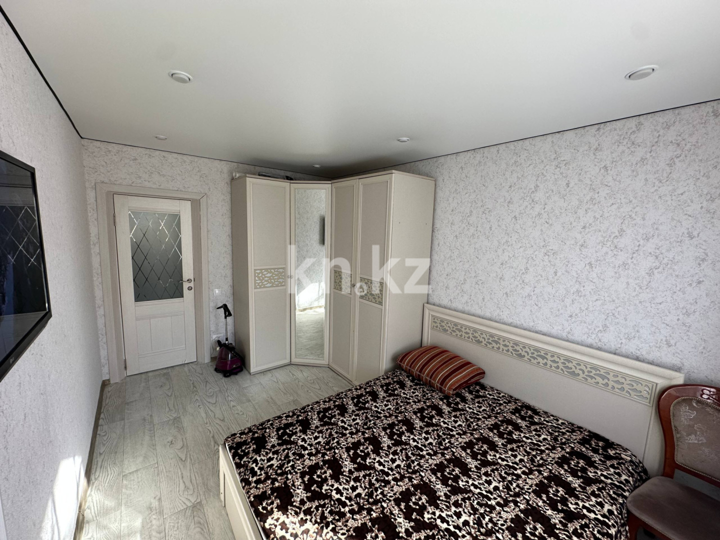 Продажа 2-комнатной квартиры, 54 м², мкр-н Степной-2, дом  2 - Продажа квартир в Караганде фото 7 из 12