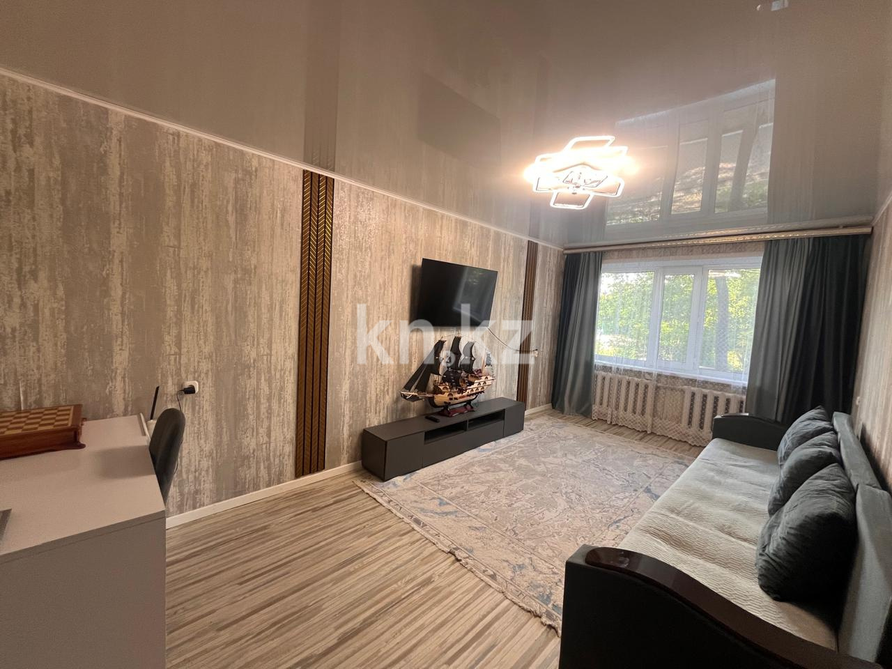 Продажа 2-комнатной квартиры, 44 м², мкр-н 17, дом  39 - Продажа квартир в Караганде фото 1 из 10