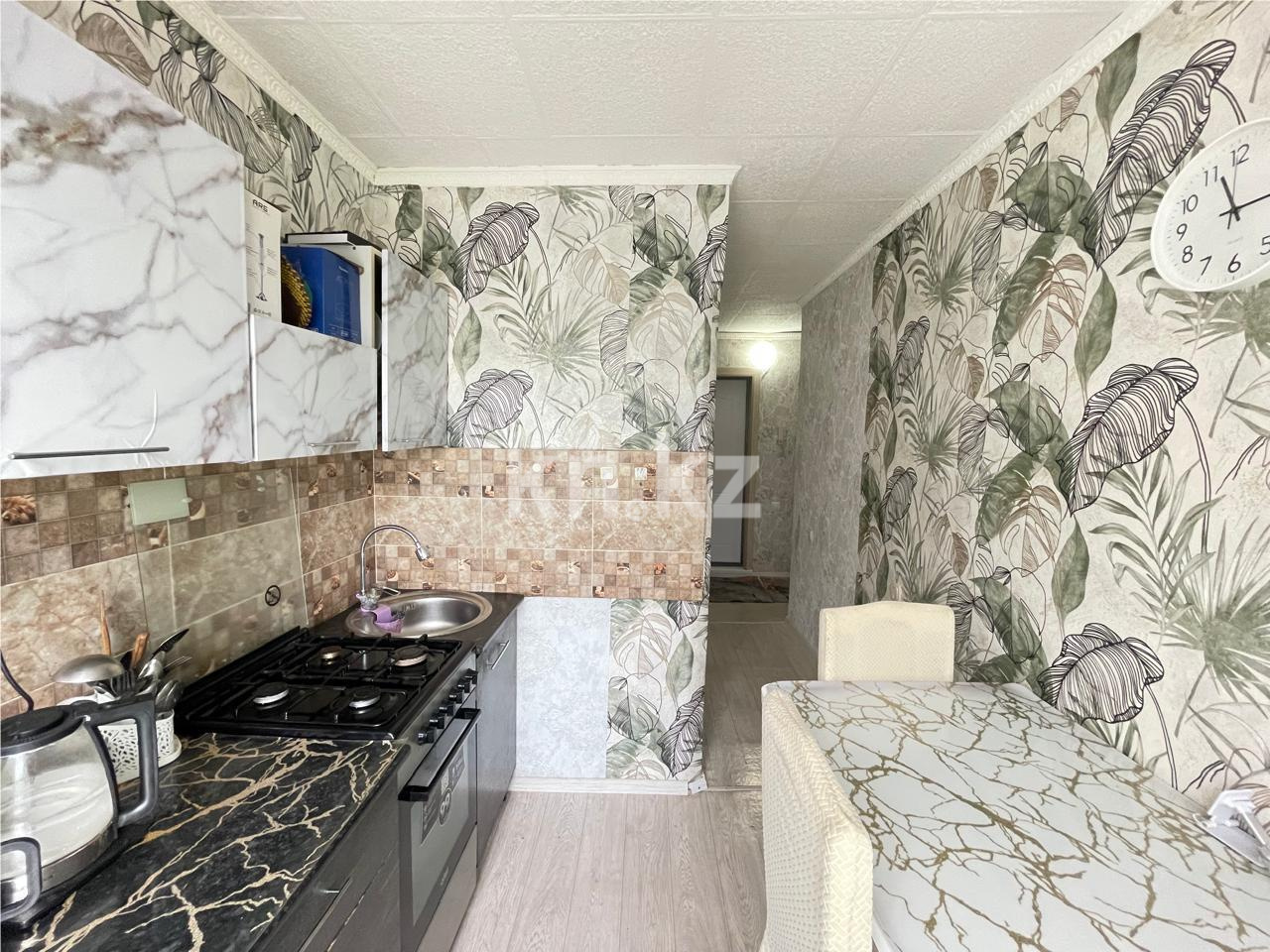 Продажа 4-комнатной квартиры, 60 м², мкр-н 1А - Продажа квартир в Сарани фото 10 из 14