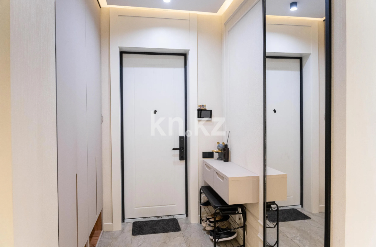 Продажа 4-комнатной квартиры, 140 м², пр. Мангилик Ел, дом  36 в Астане - фото 7