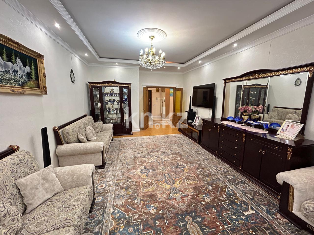 Продажа 3-комнатной квартиры, 100 м², ул. Габдуллина в Астане