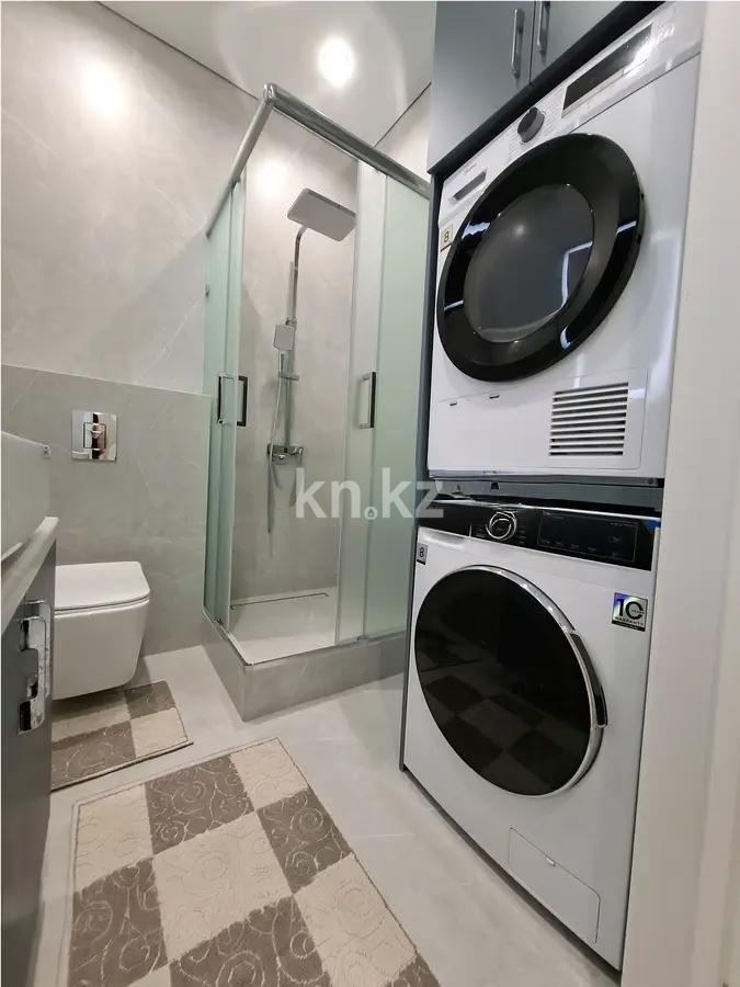 Продажа 1-комнатной квартиры, 43 м², ул. Утеген батыра, дом  11д в Алматы - фото 3