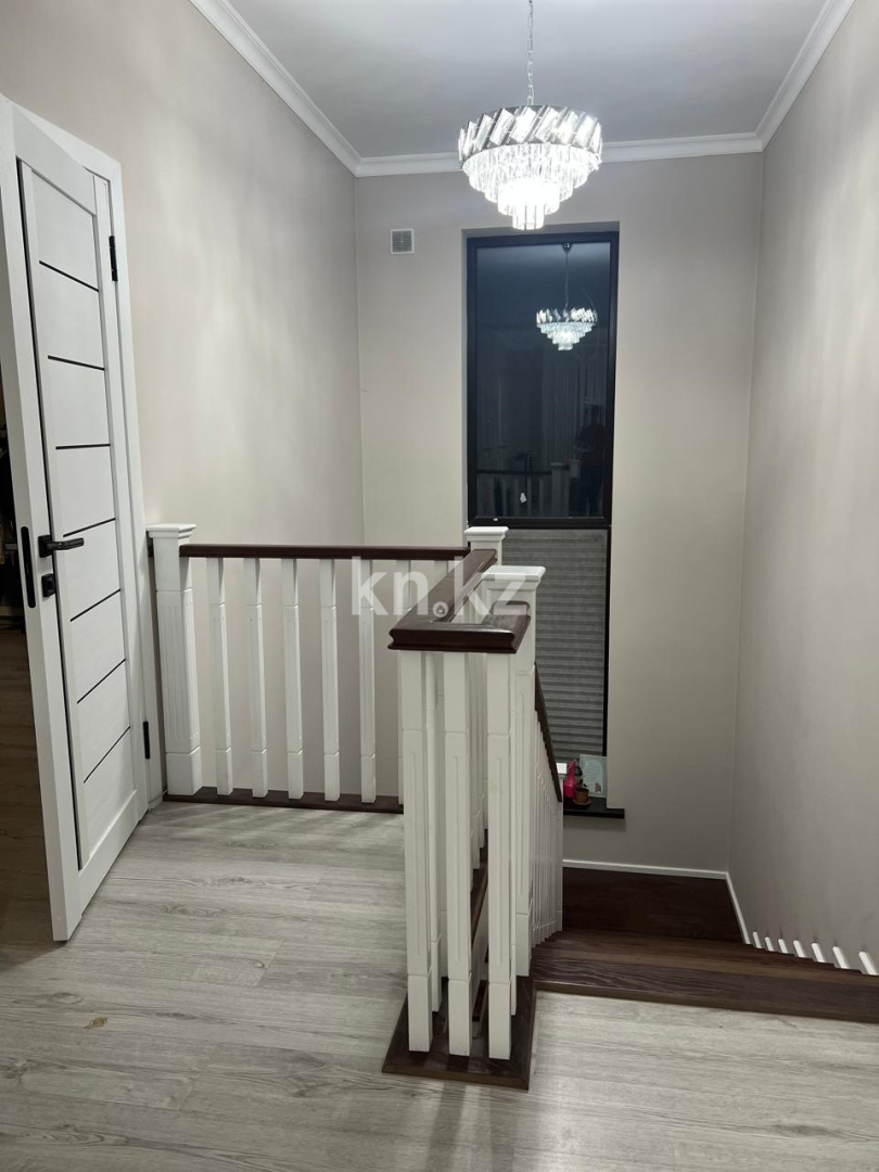 Продажа 8-комнатного дома, 270 м², мкр-н Мадениет, дом  82 - ул. Саина - Продажа домов, коттеджей в Казахстане фото 9 из 11