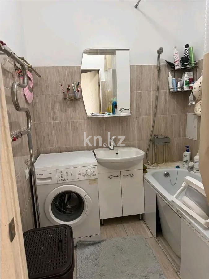 Продажа 3-комнатной квартиры, 75.6 м² в Алматы - фото 5