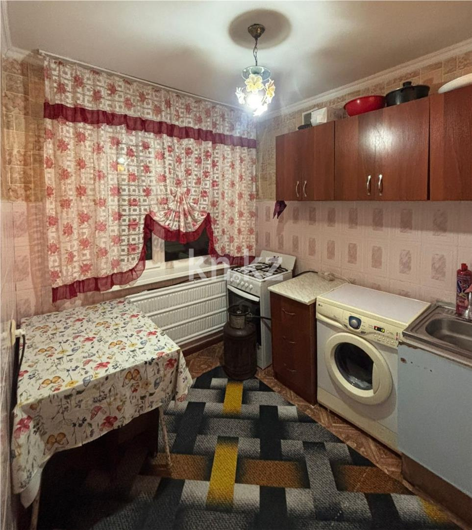 Продажа 3-комнатной квартиры, 62 м², мкр-н 23 в Караганде - фото 7