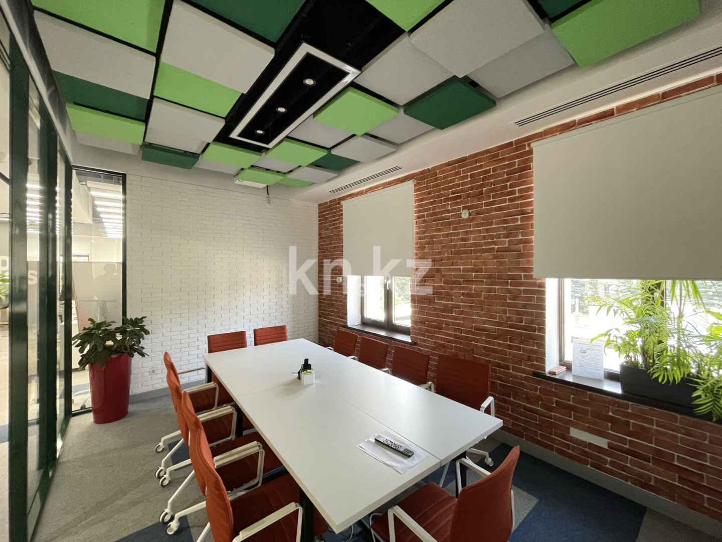 Аренда помещения - Аренда офисных и торговых помещений в Алматы фото 6 из 12