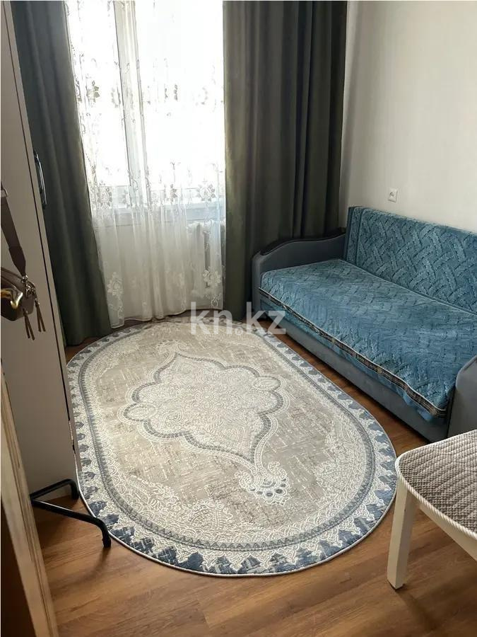 Продажа 3-комнатной квартиры, 63 м², мкр-н Голубые Пруды, дом  13 в Караганде - фото 4