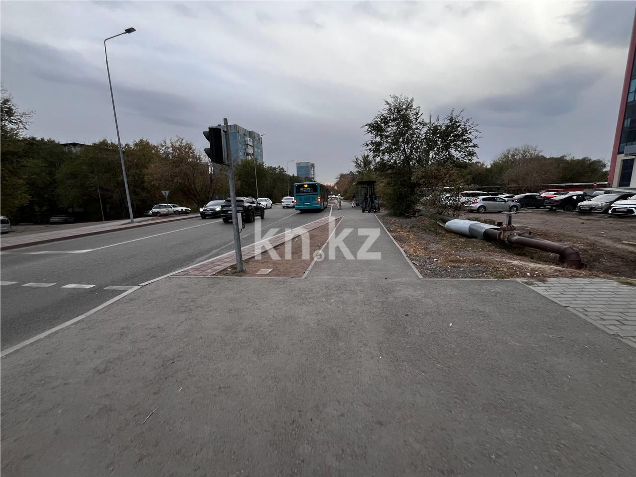 Продажа 3-комнатной квартиры, 68 м², ул. Дюсембекова - Продажа и аренда недвижимости в Караганде фото 47 из 52