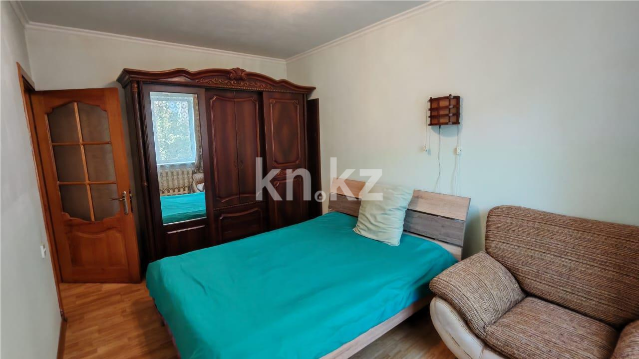 Продажа 4-комнатной квартиры, 75 м², мкр-н Степной-4 - Продажа квартир в Караганде фото 8 из 32